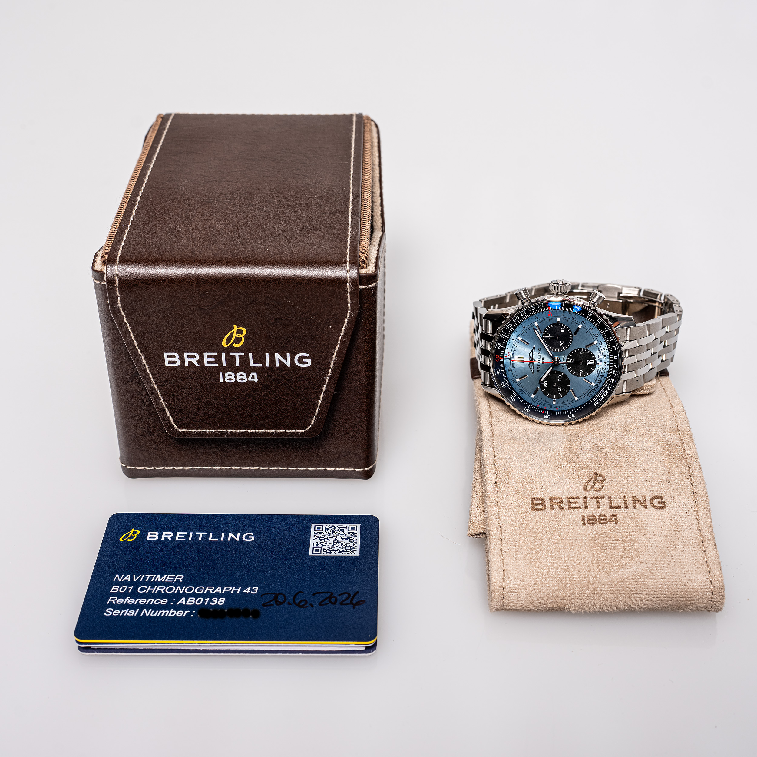 Navitimer B01 Chrono 43 Ice Blue