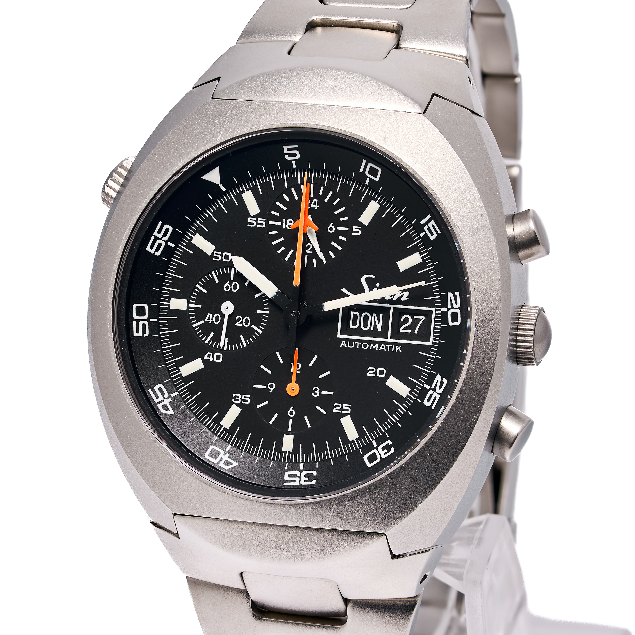 142 St II – Weltraum-Chronograph 44 Schwarz