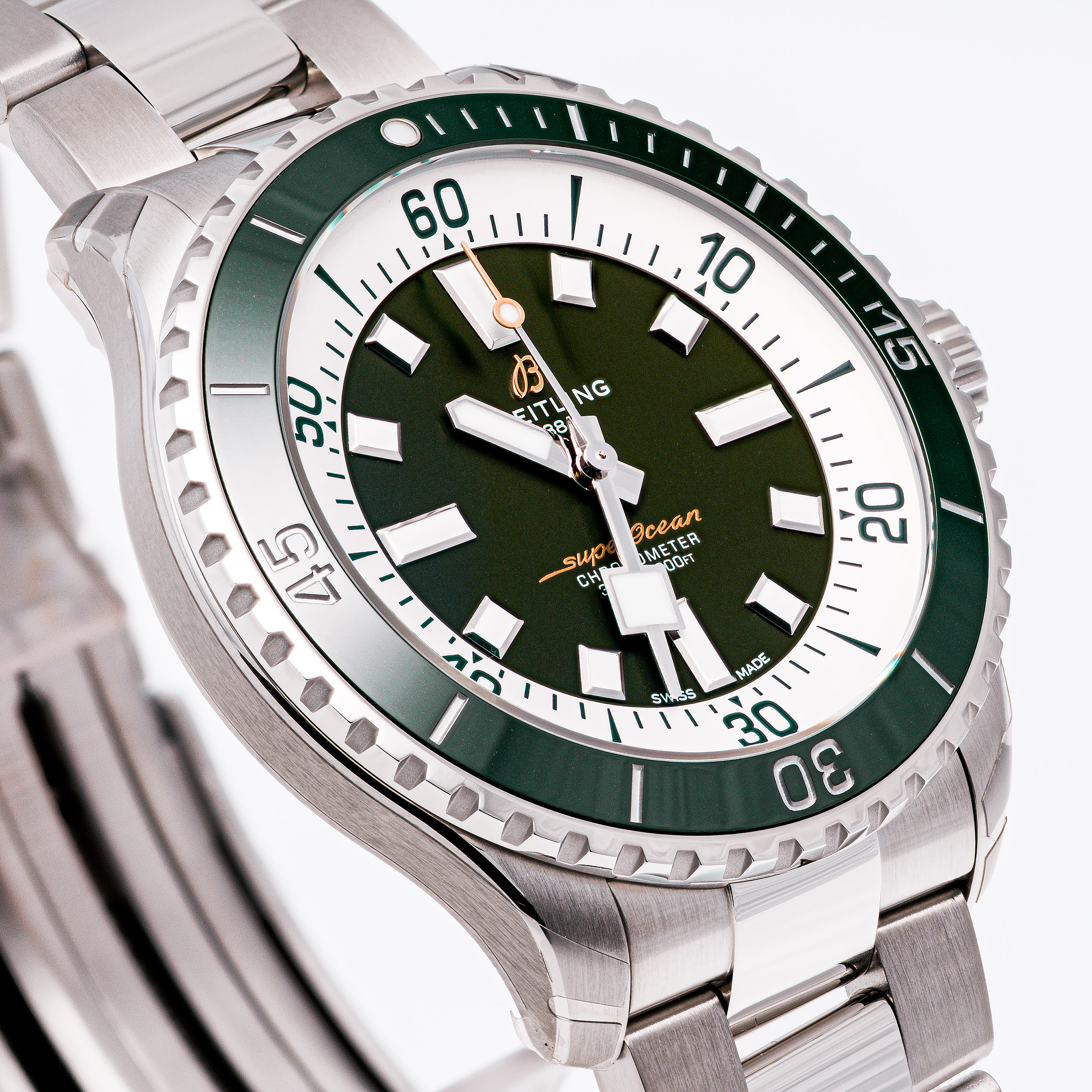 Superocean Automatic 44 Grün