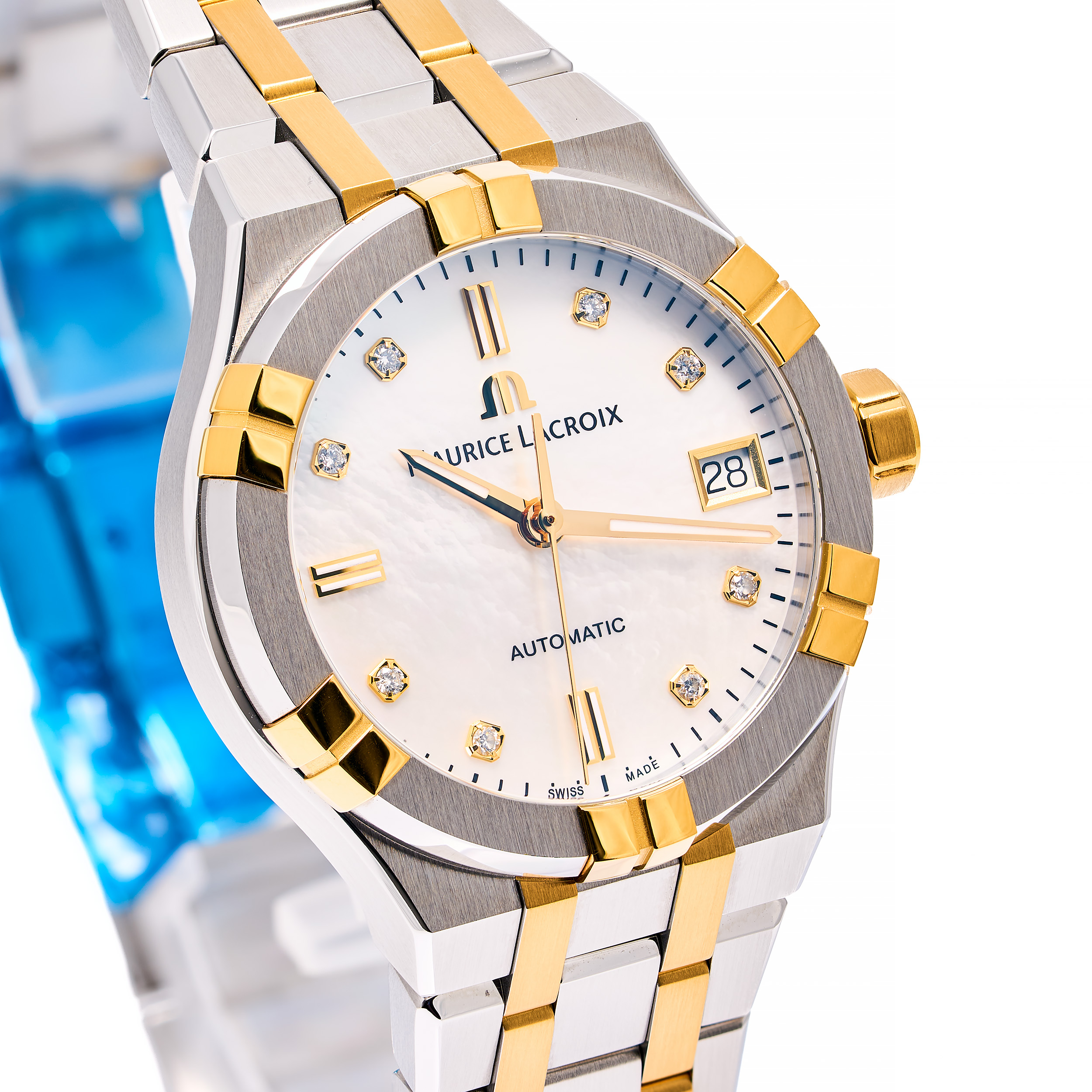 Lacroix Aikon Automatic 35mm Perlmutt