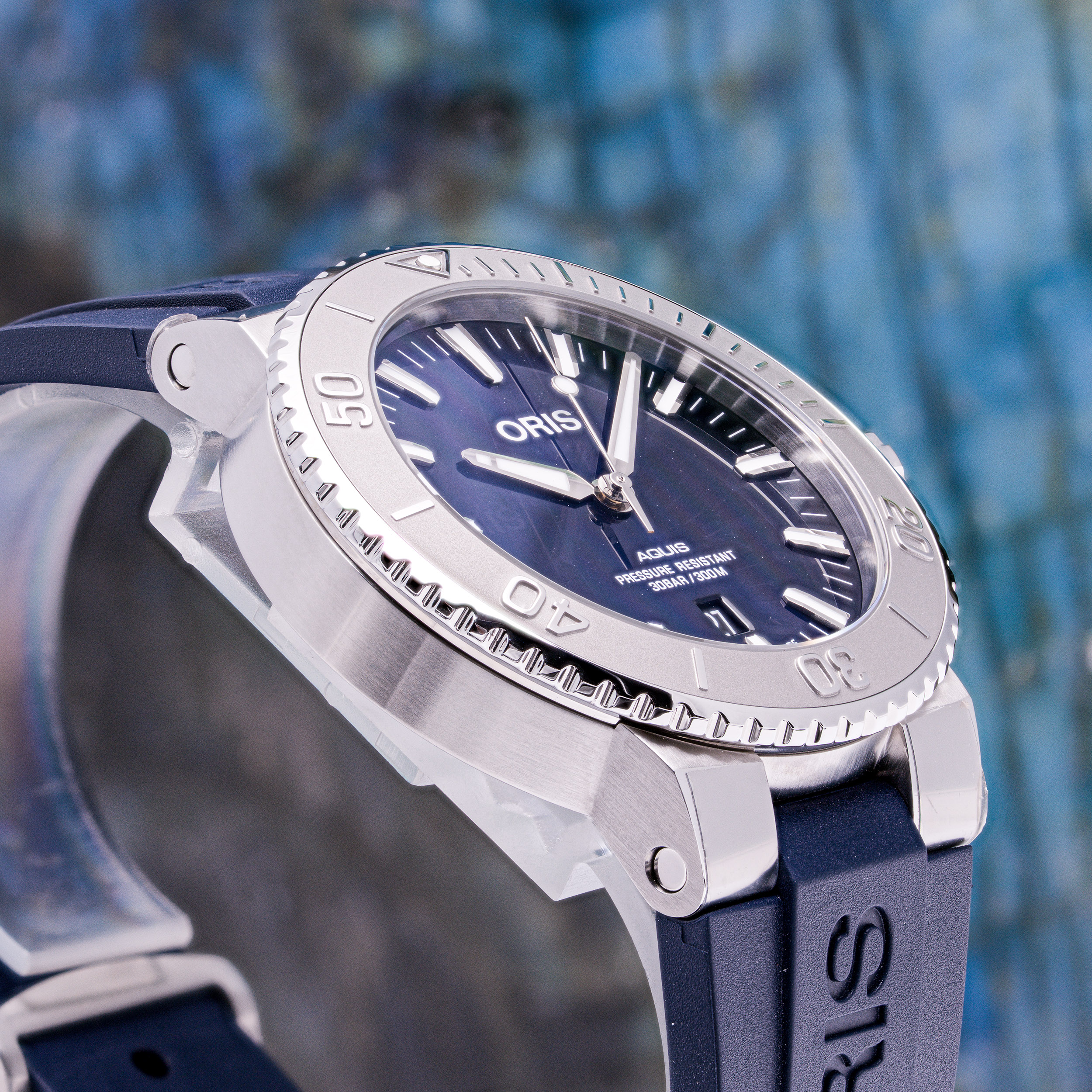 Aquis Date 43,5 Blau