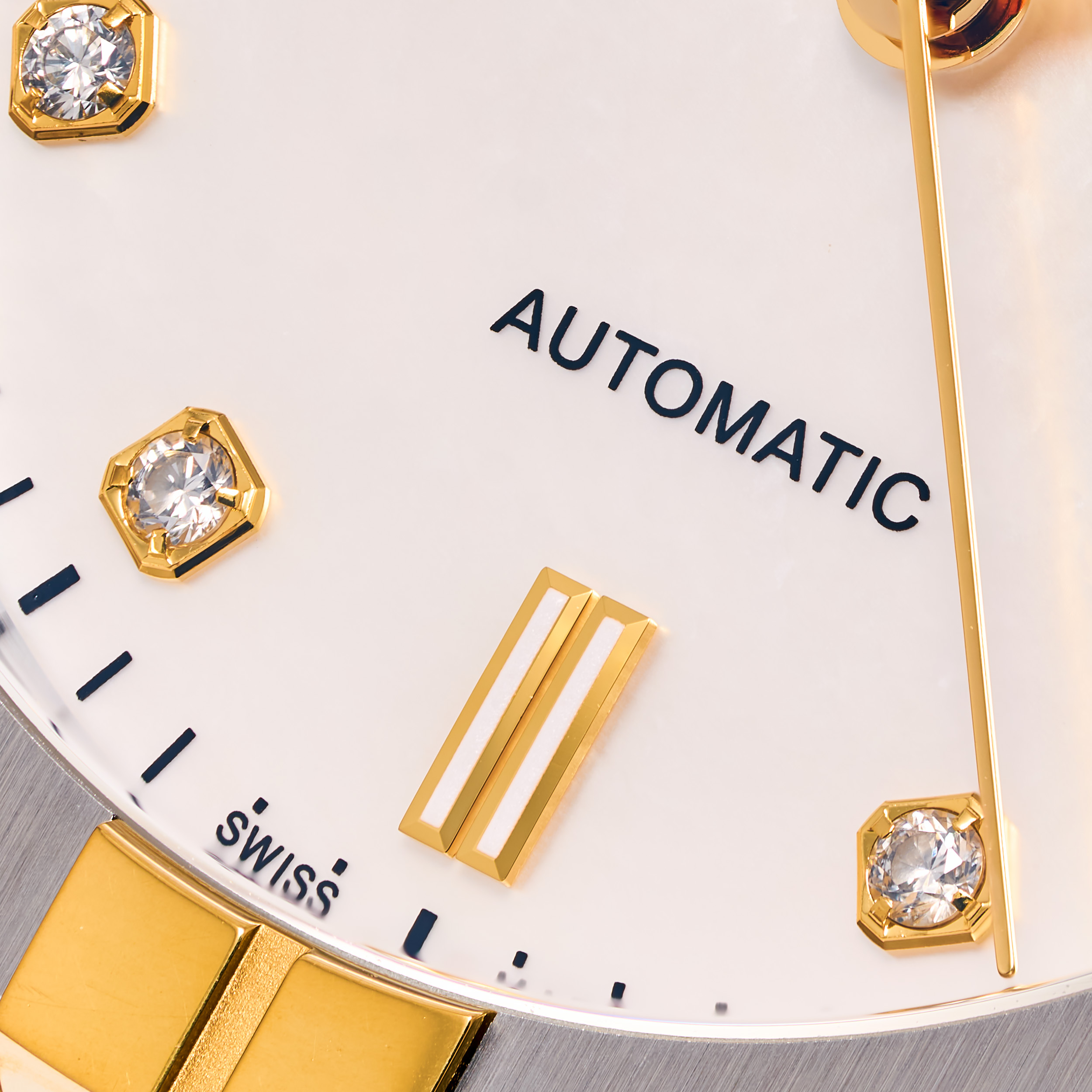 Lacroix Aikon Automatic 35mm Perlmutt