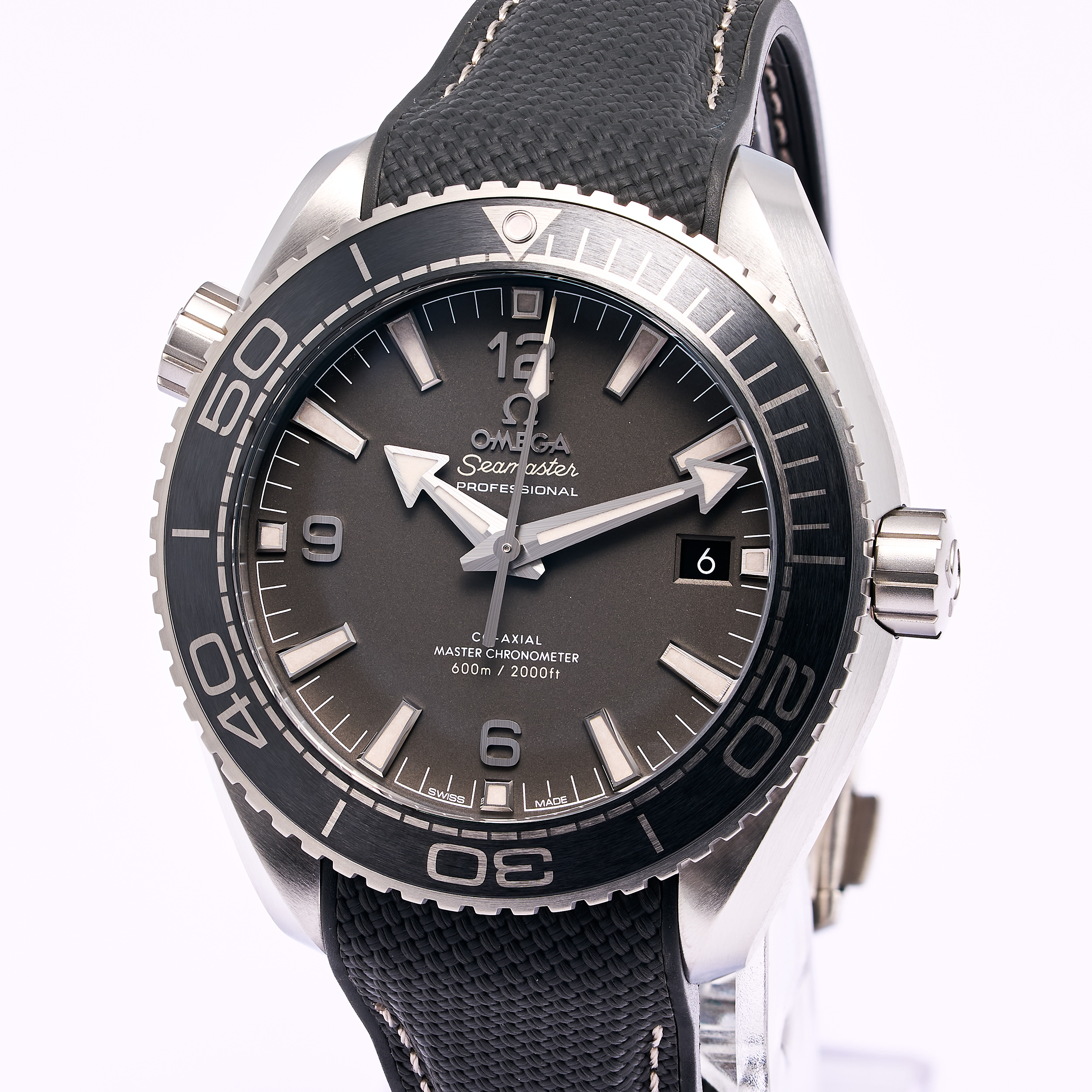 Seamaster Planet Ocean 600m Grey