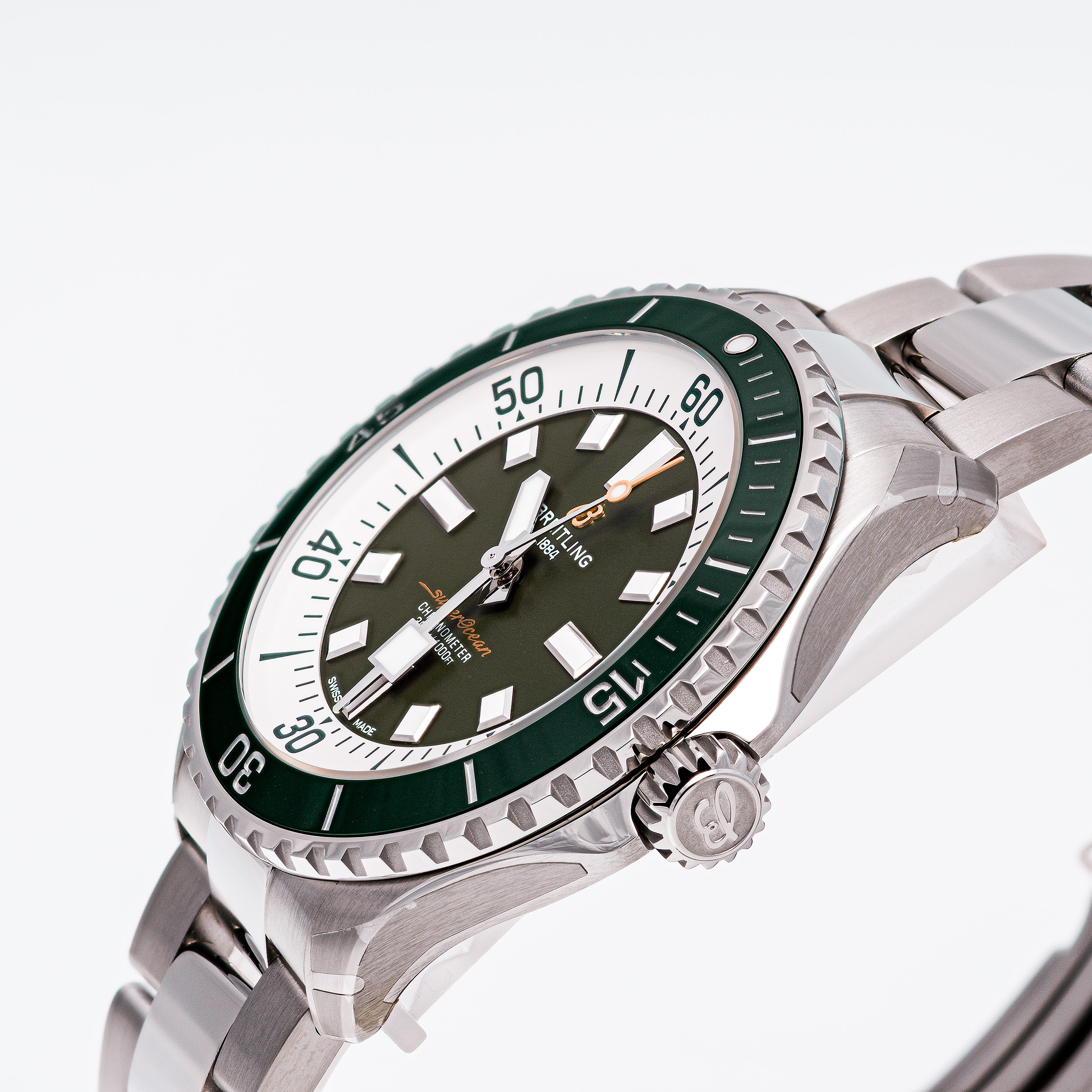 Superocean Automatic 44 Grün