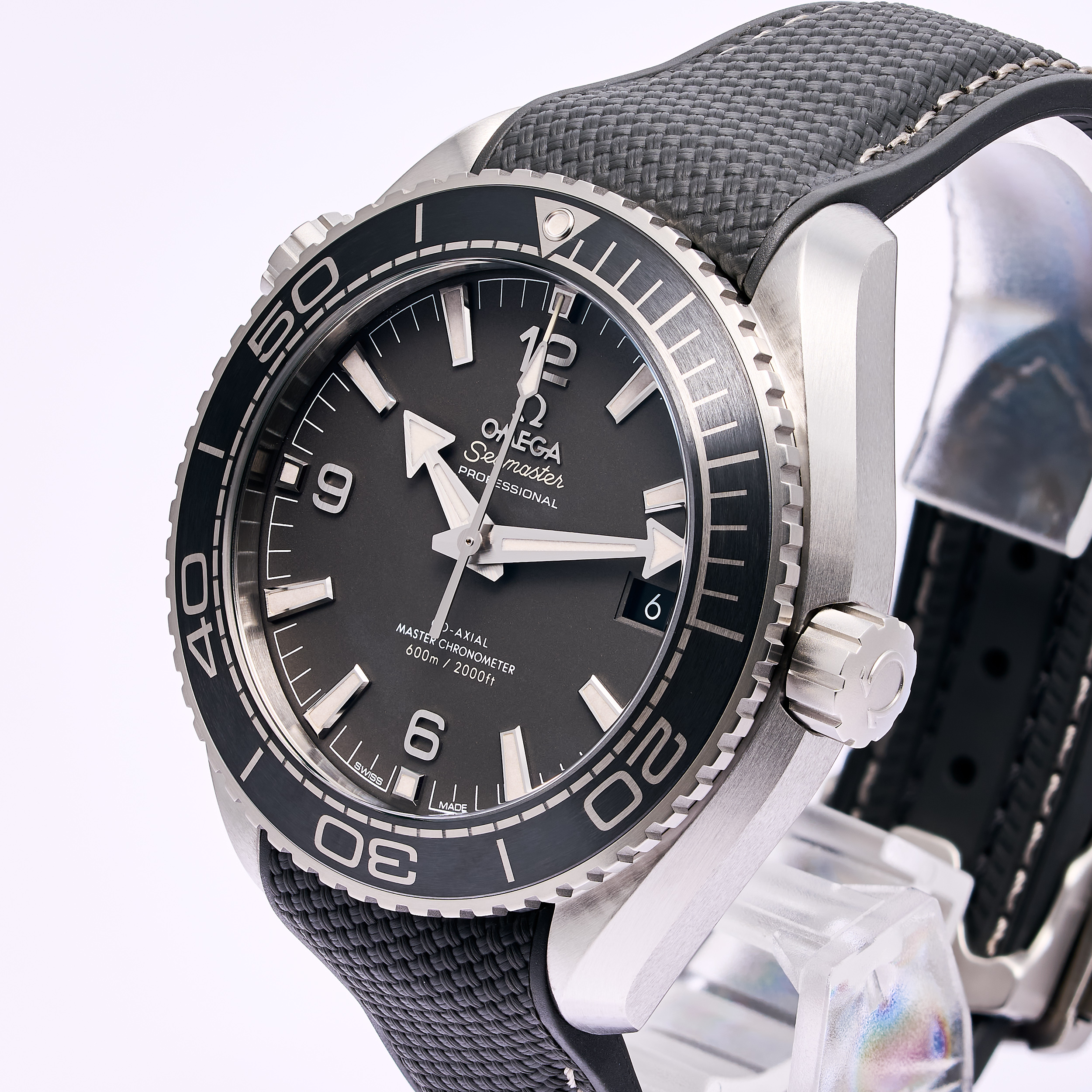 Seamaster Planet Ocean 600m Grey