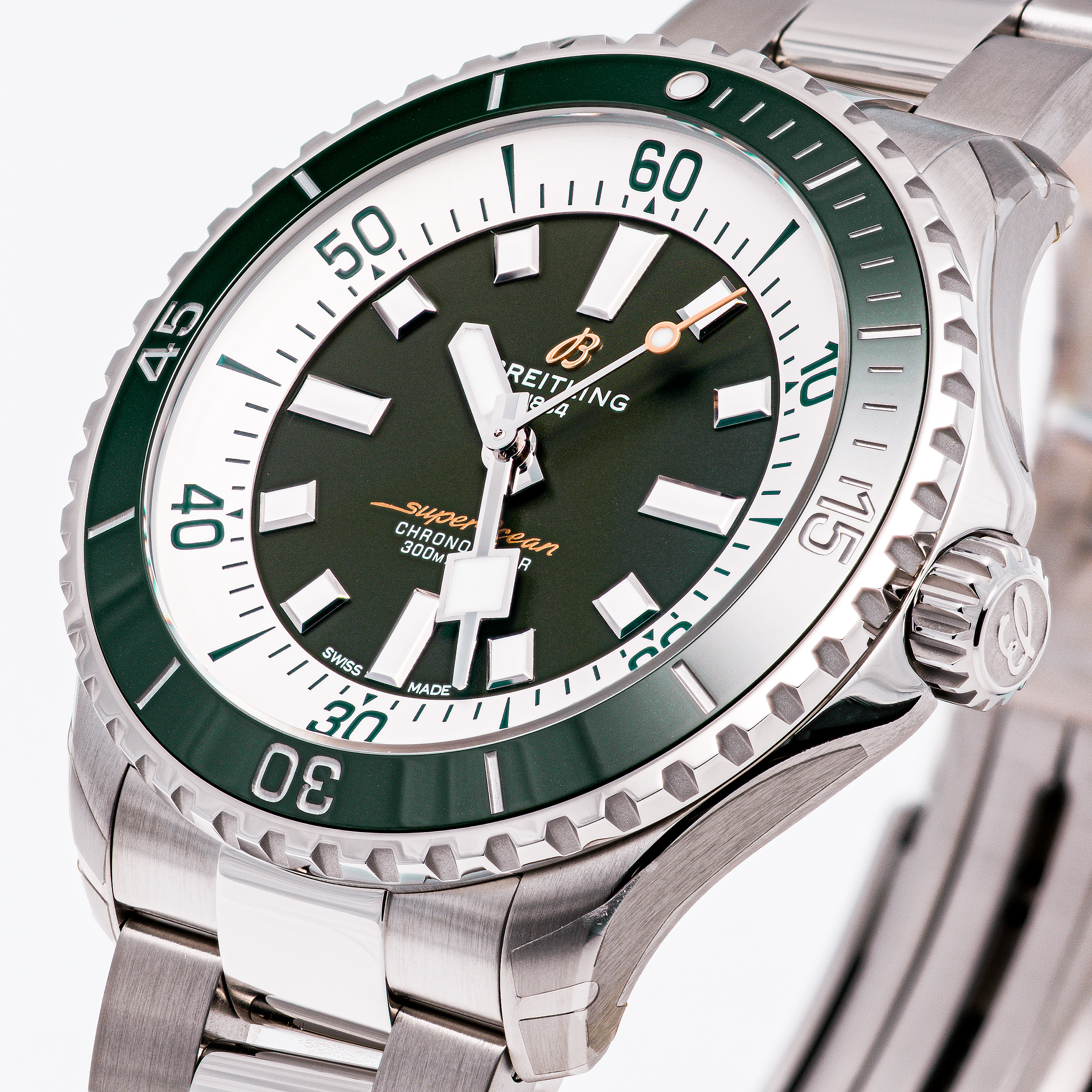 Superocean Automatic 44 Grün