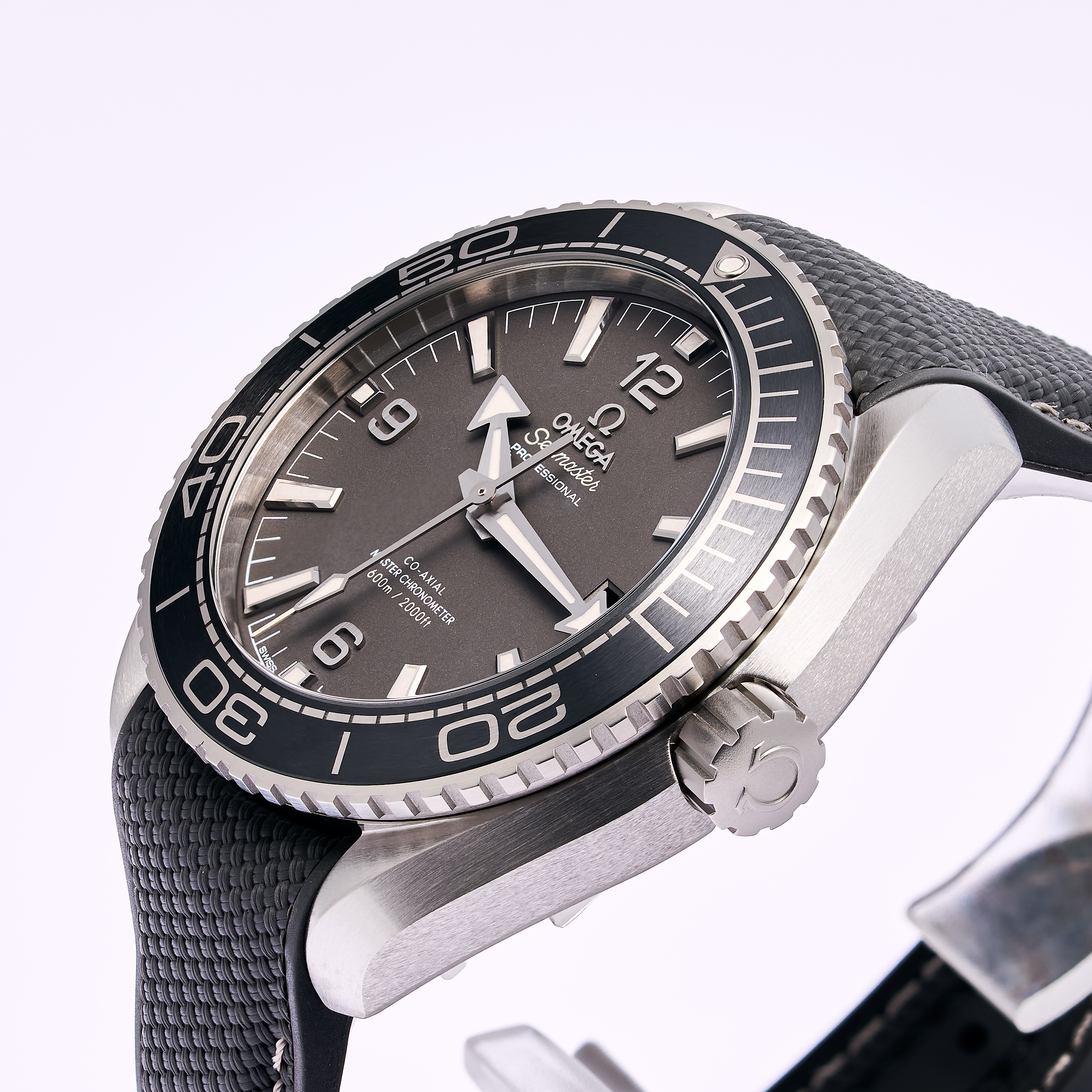 Seamaster Planet Ocean 600m Grey