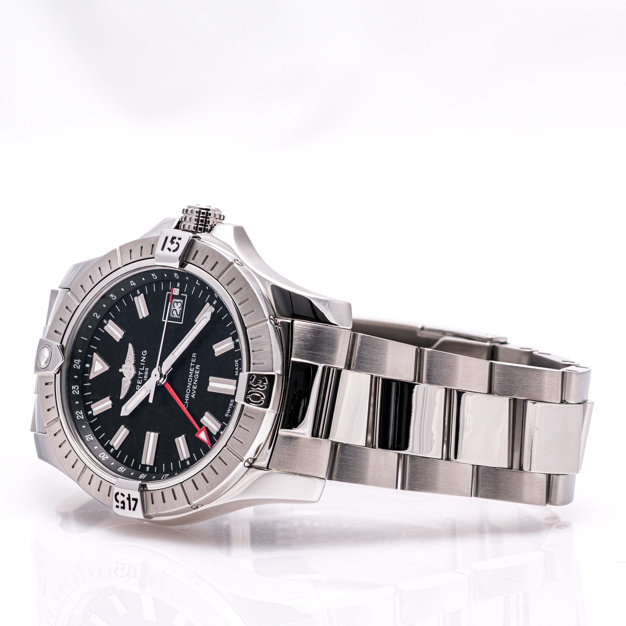 Avenger Gmt 43 Schwarz