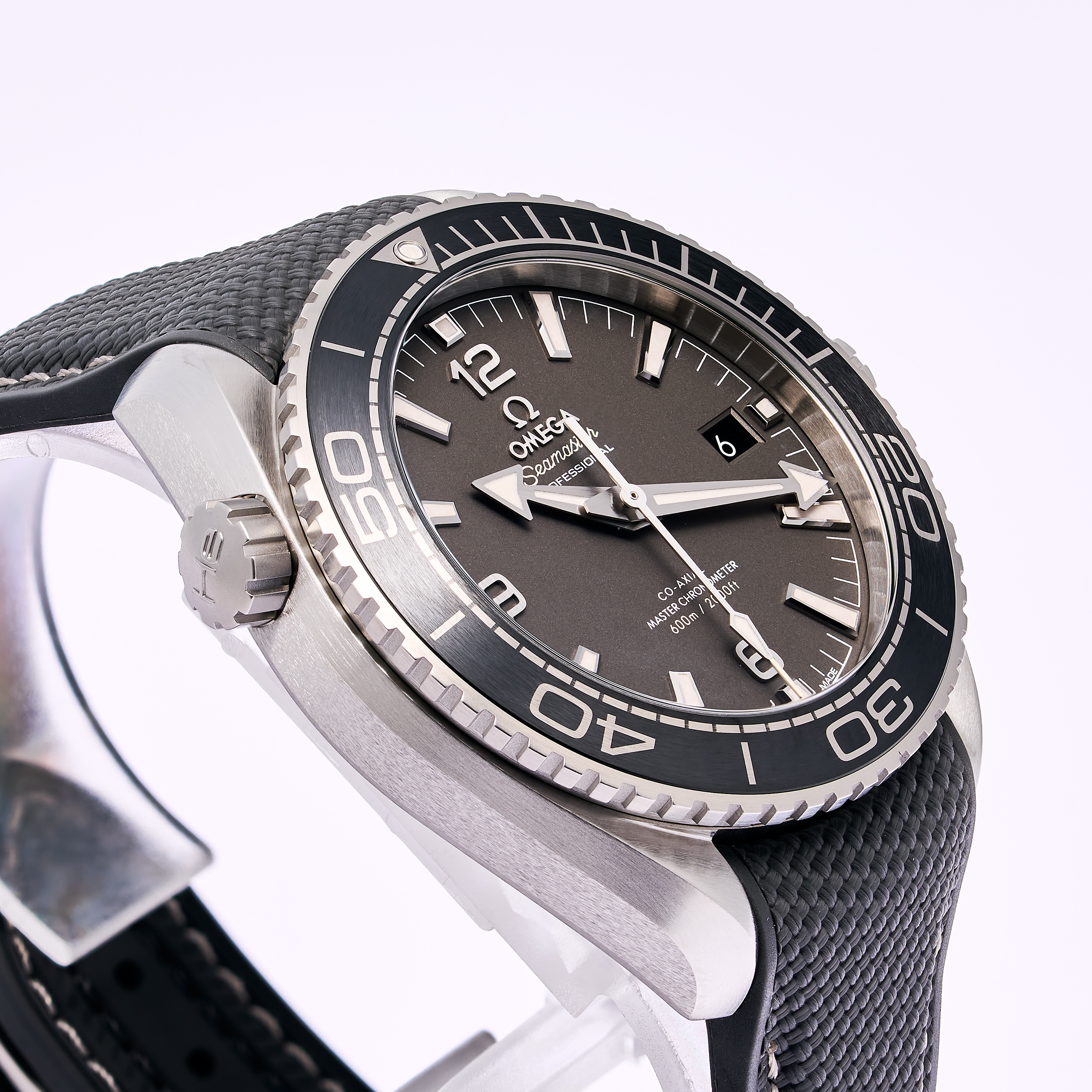 Seamaster Planet Ocean 600m Grey