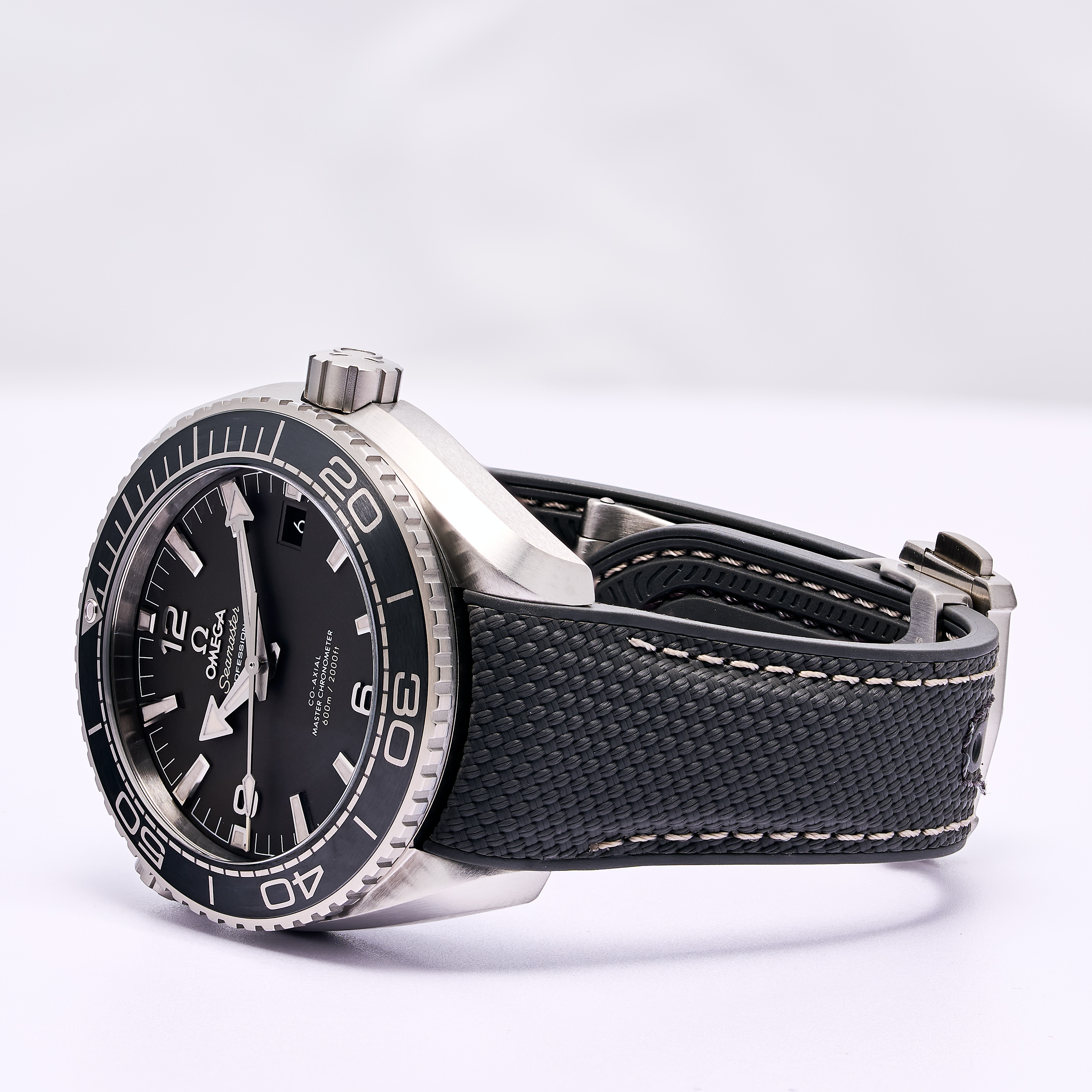 Seamaster Planet Ocean 600m Grey