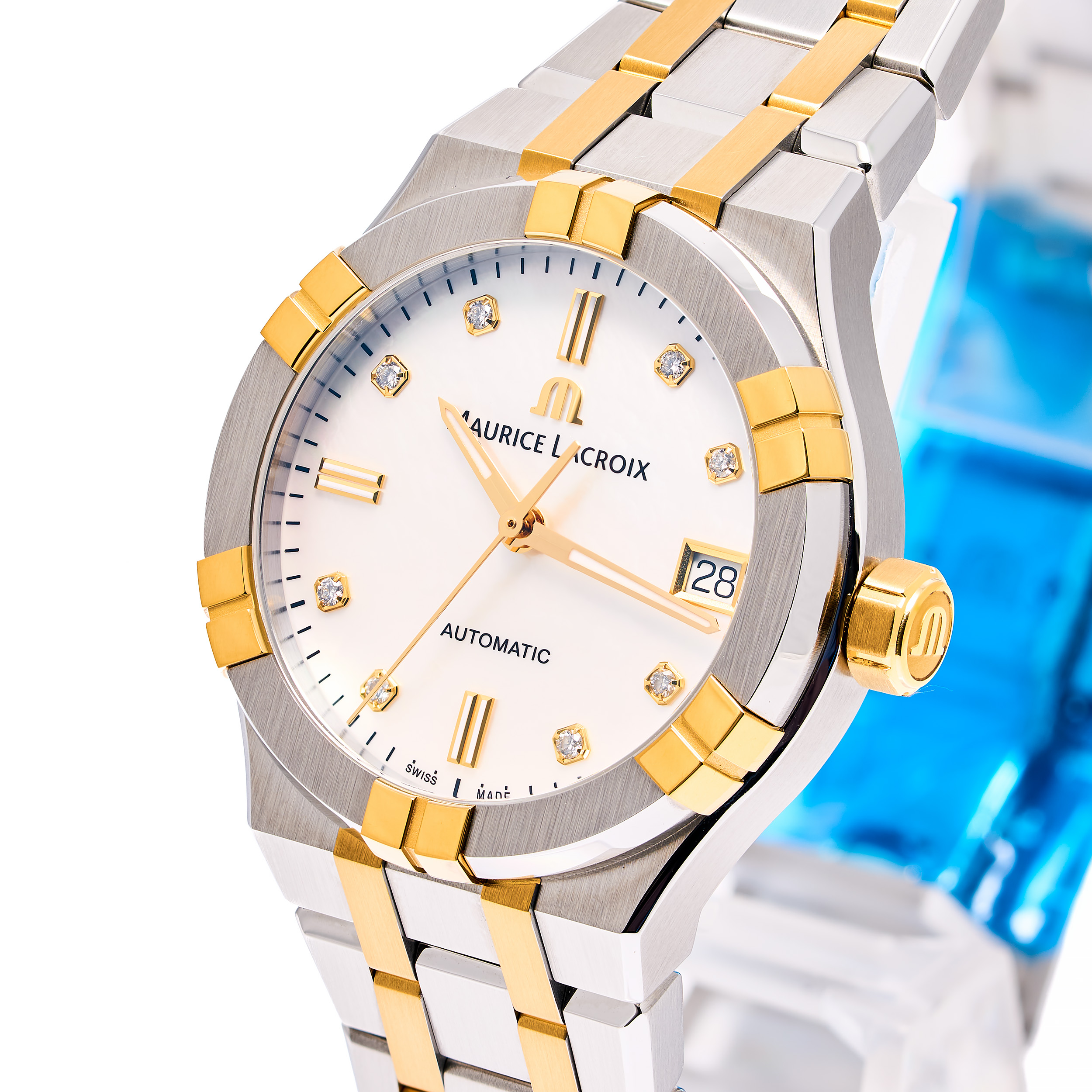 Lacroix Aikon Automatic 35mm Perlmutt
