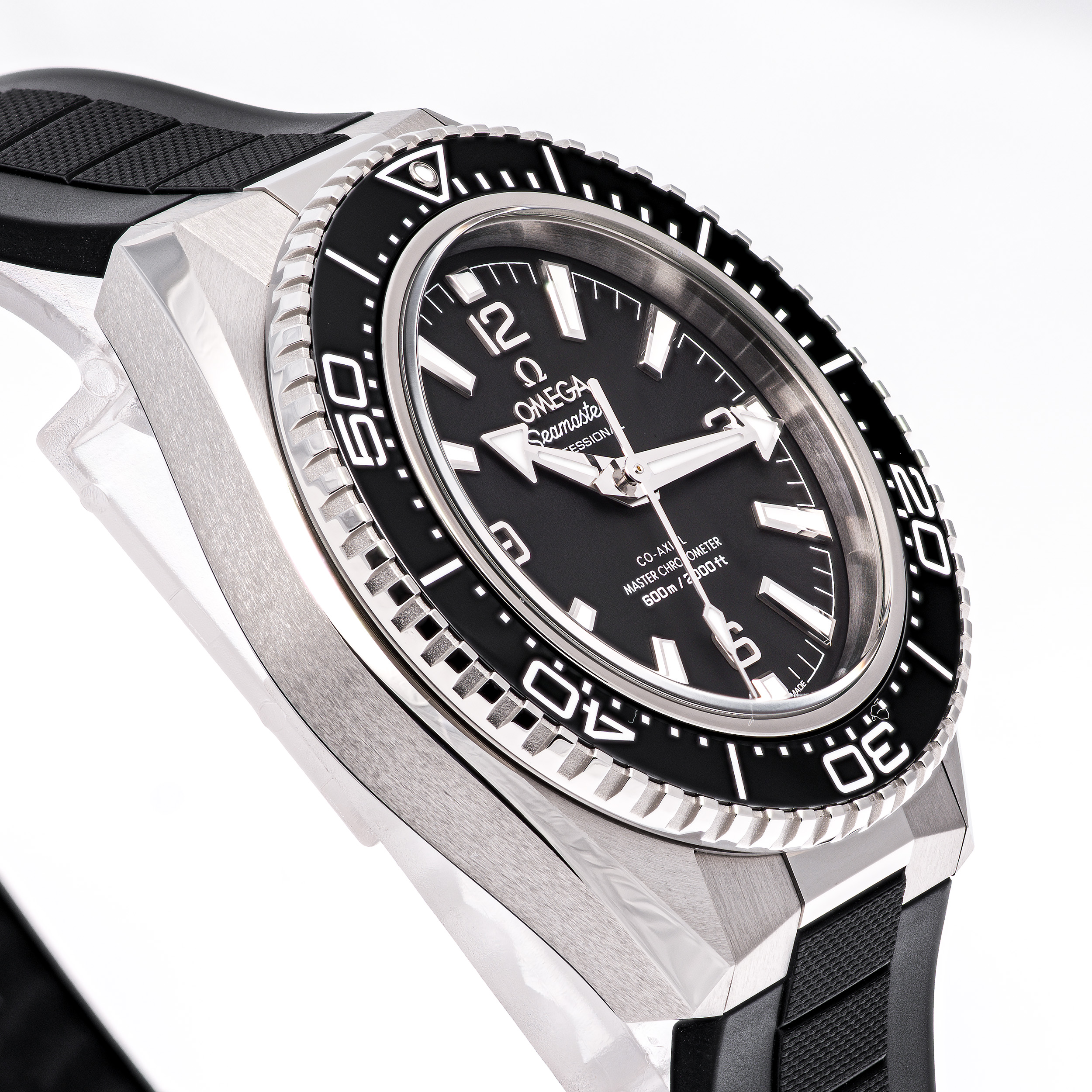 Seamaster Planet Ocean 600m Schwarz