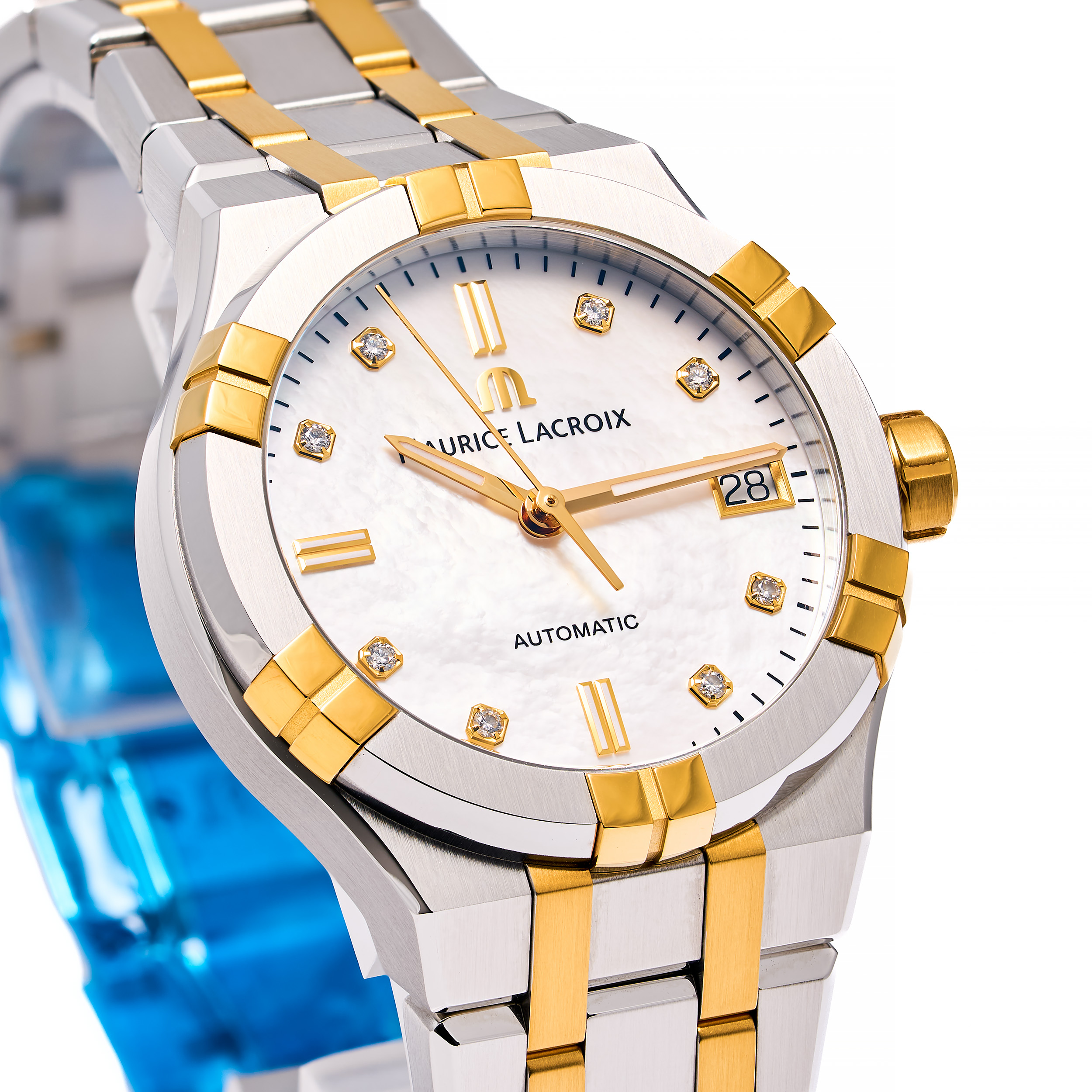 Lacroix Aikon Automatic 35mm Perlmutt