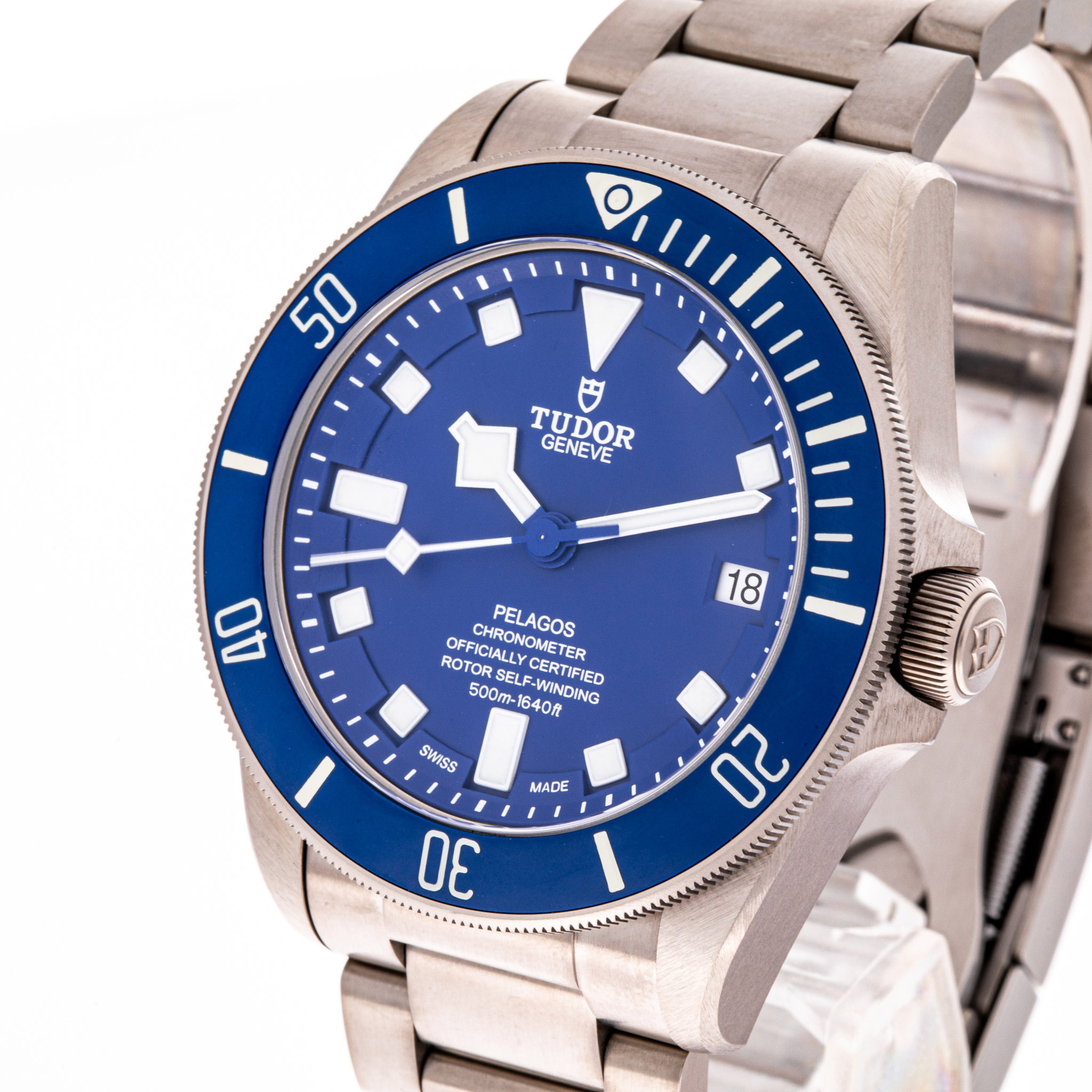 Pelagos 42 Titan Blau