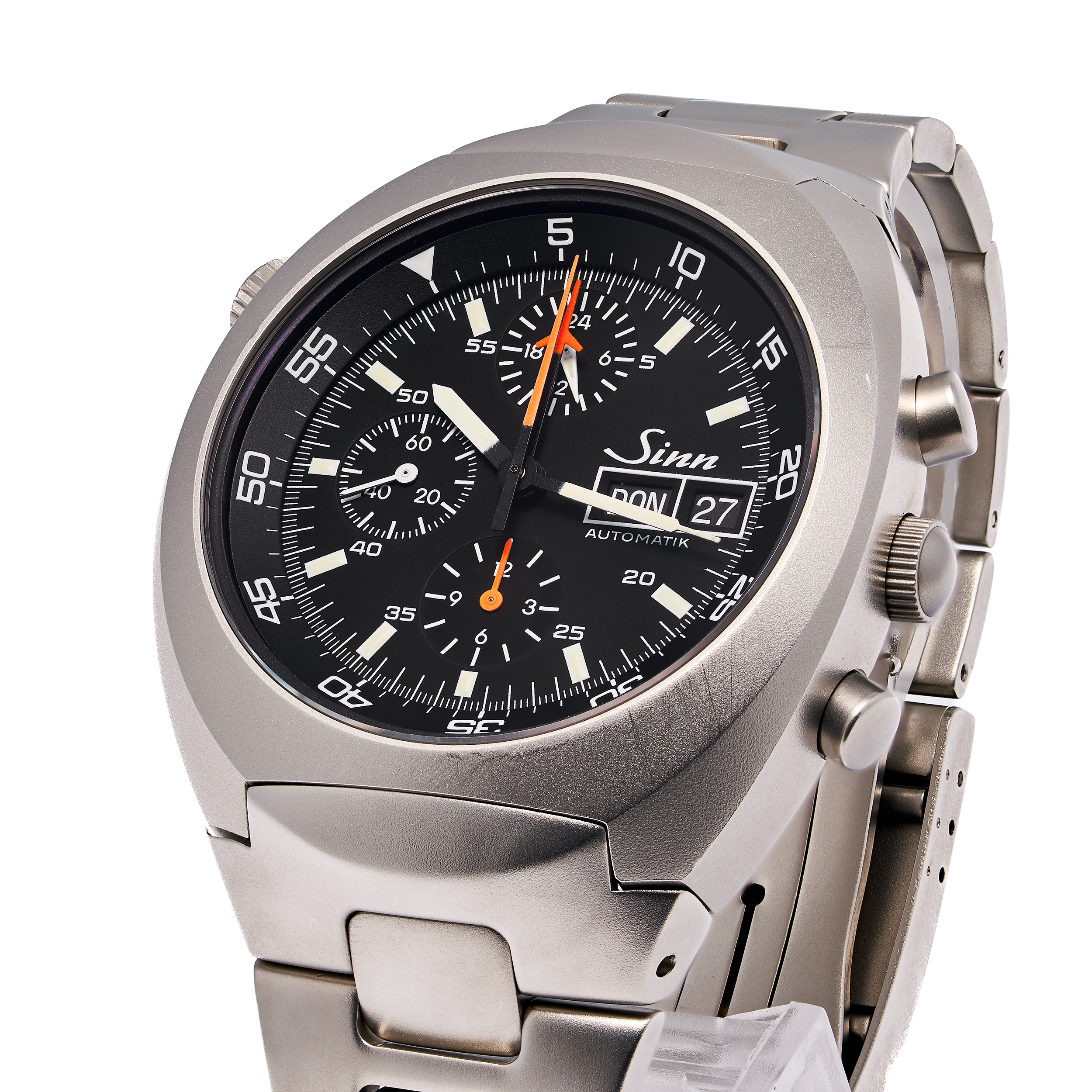 142 St II – Weltraum-Chronograph 44 Schwarz