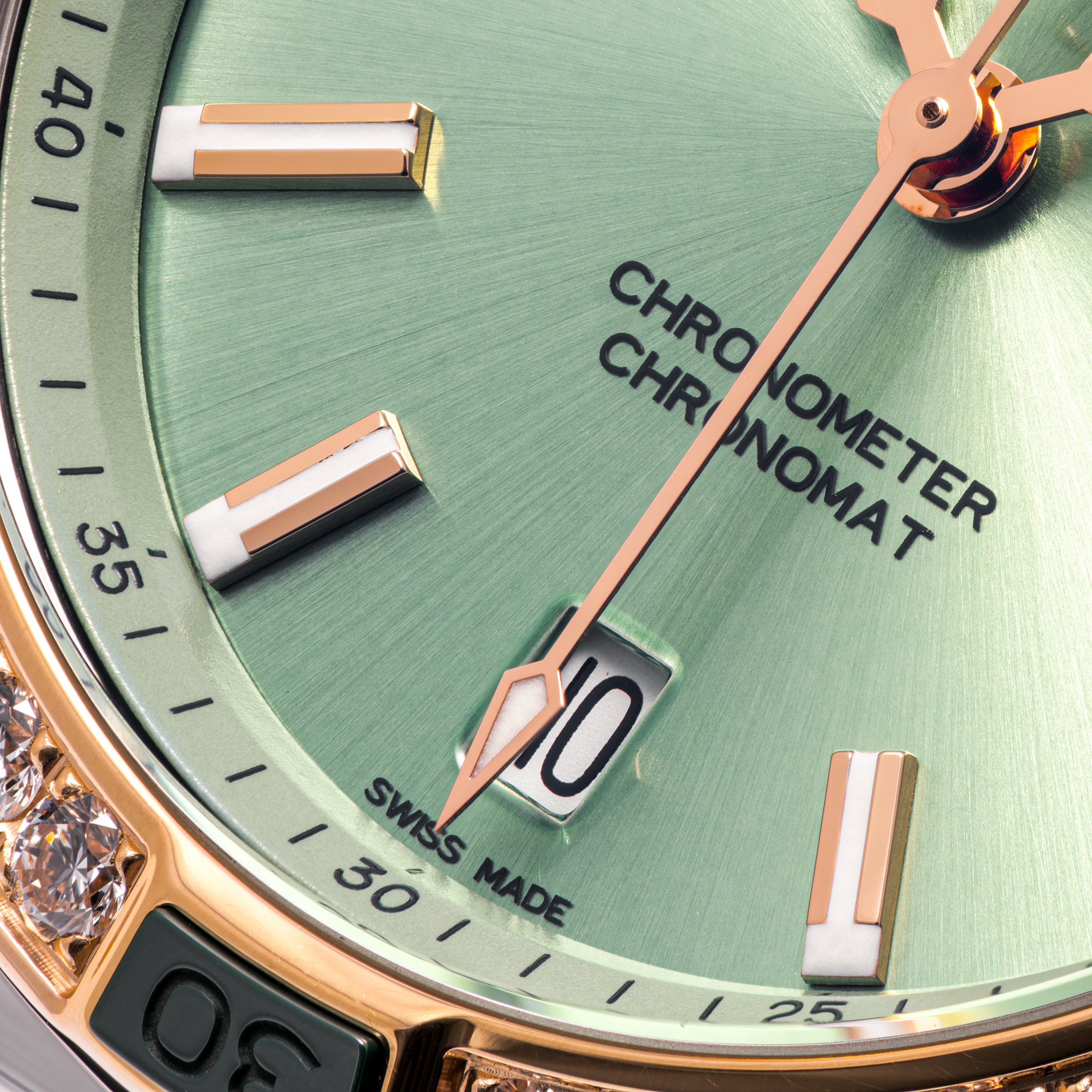 Chronomat 38 Gold Diamant Grün