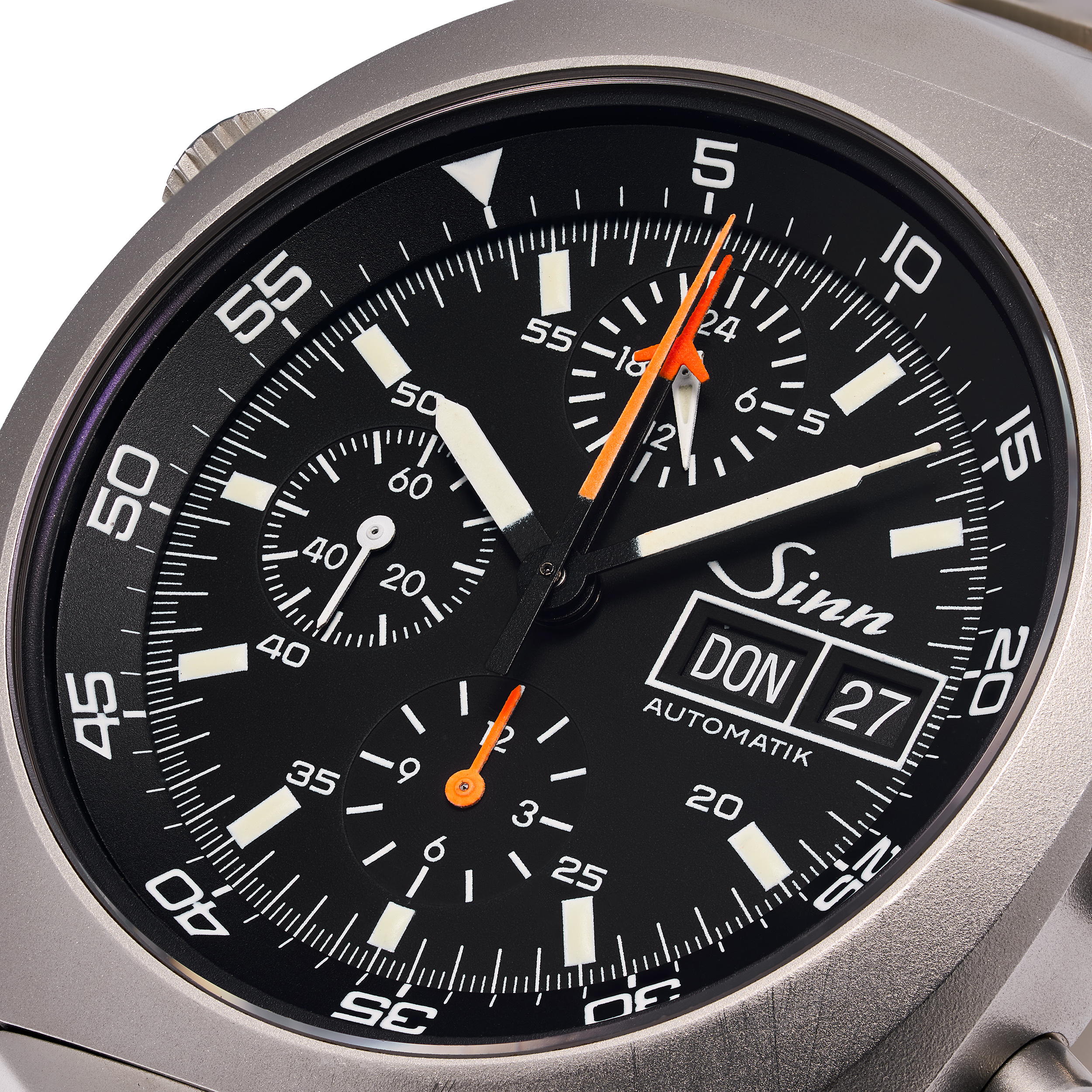 142 St II – Weltraum-Chronograph 44 Schwarz