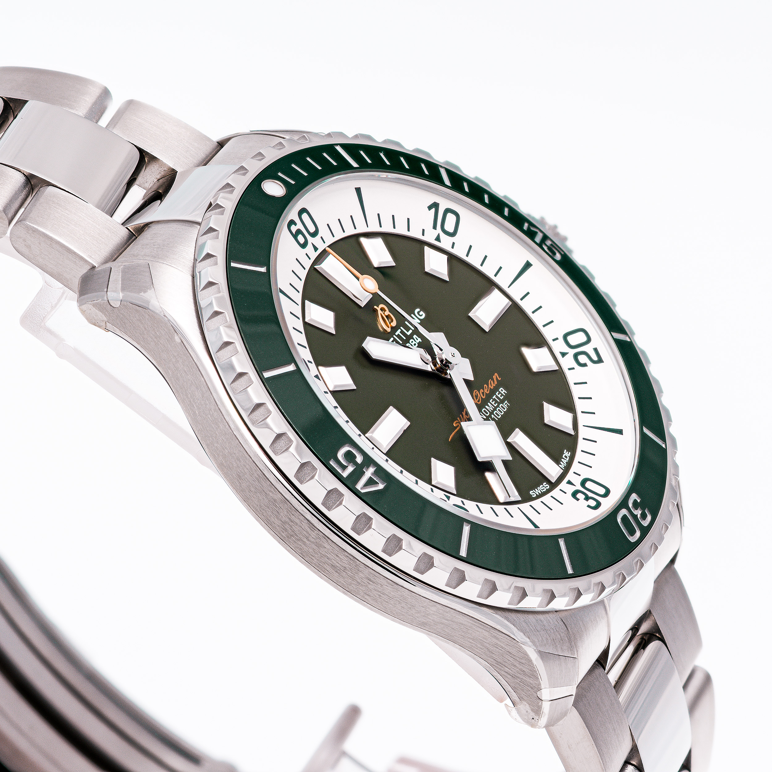 Superocean Automatic 44 Grün