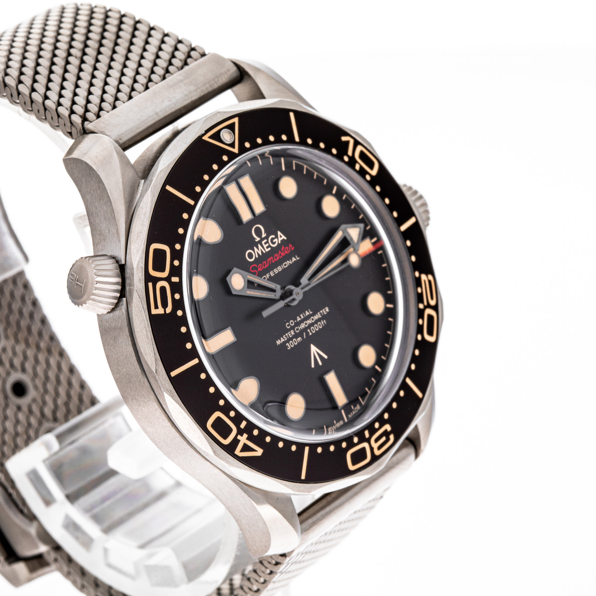 Seamaster Diver 300M Bond Titan